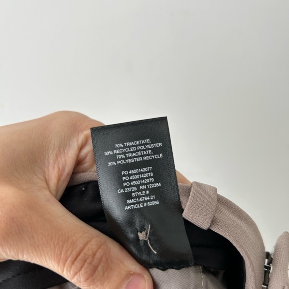 Aritzia Babaton pleated pants rich mocha brown size 2 - Picture 9 of 9